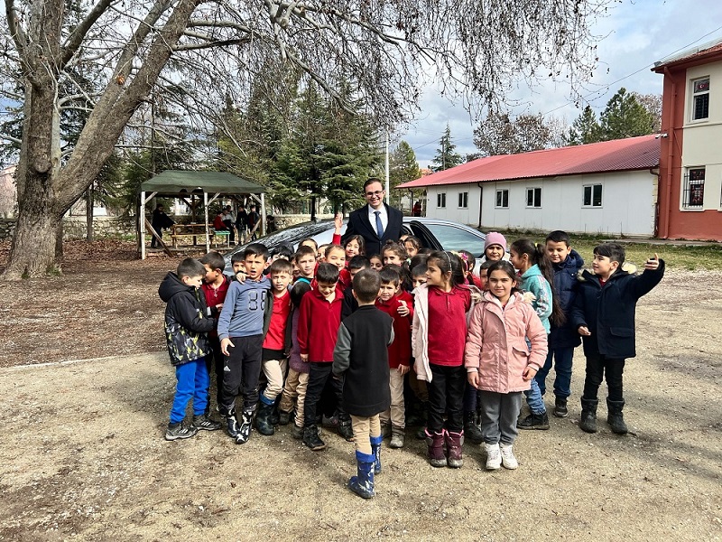 İlçemiz Yenice Köyü İlkokulu ve Ortaokulunda Zeka Oyunları Sınıfı Açıldı